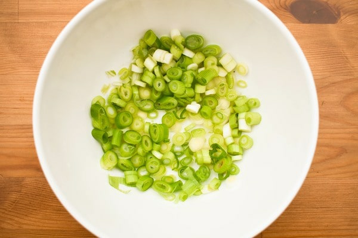 Salad veg in a mixing bowl.