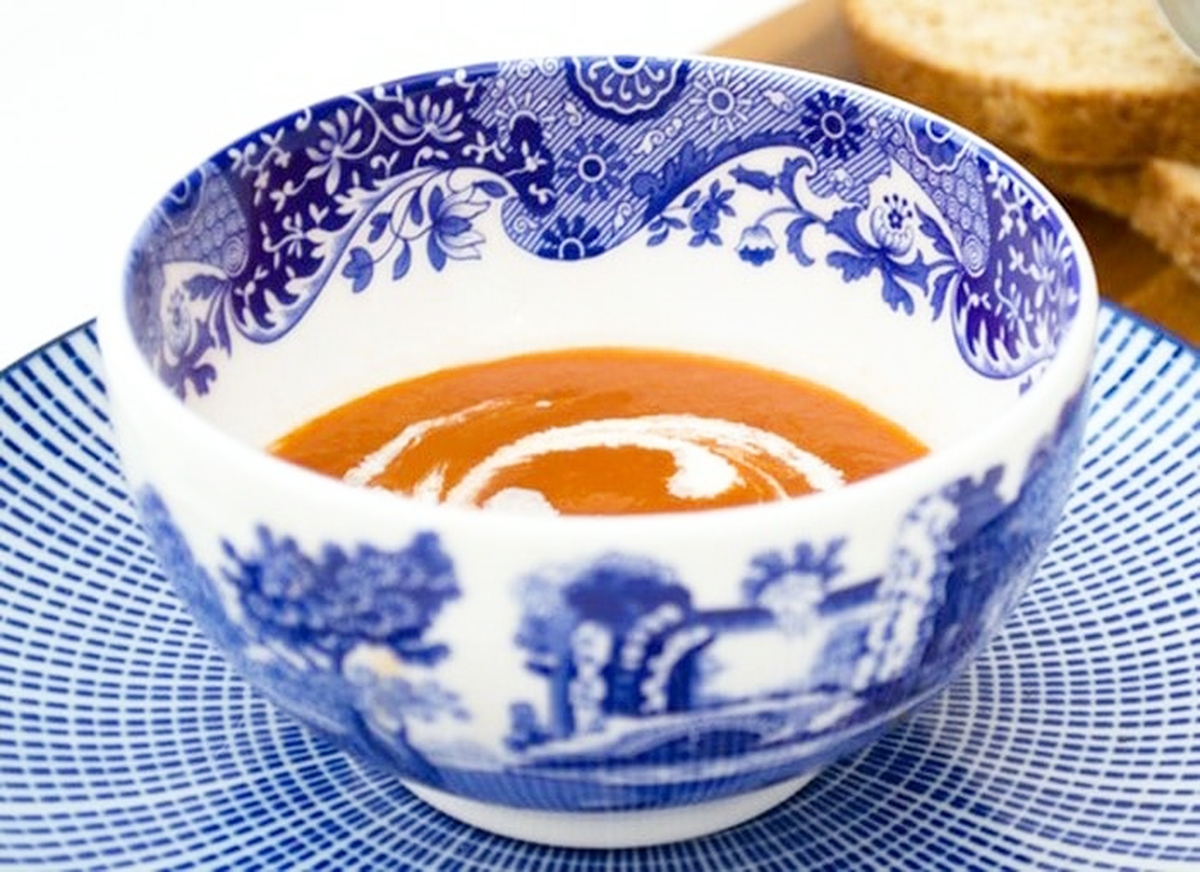 tomato soup step 6 - Serve and enjoy!