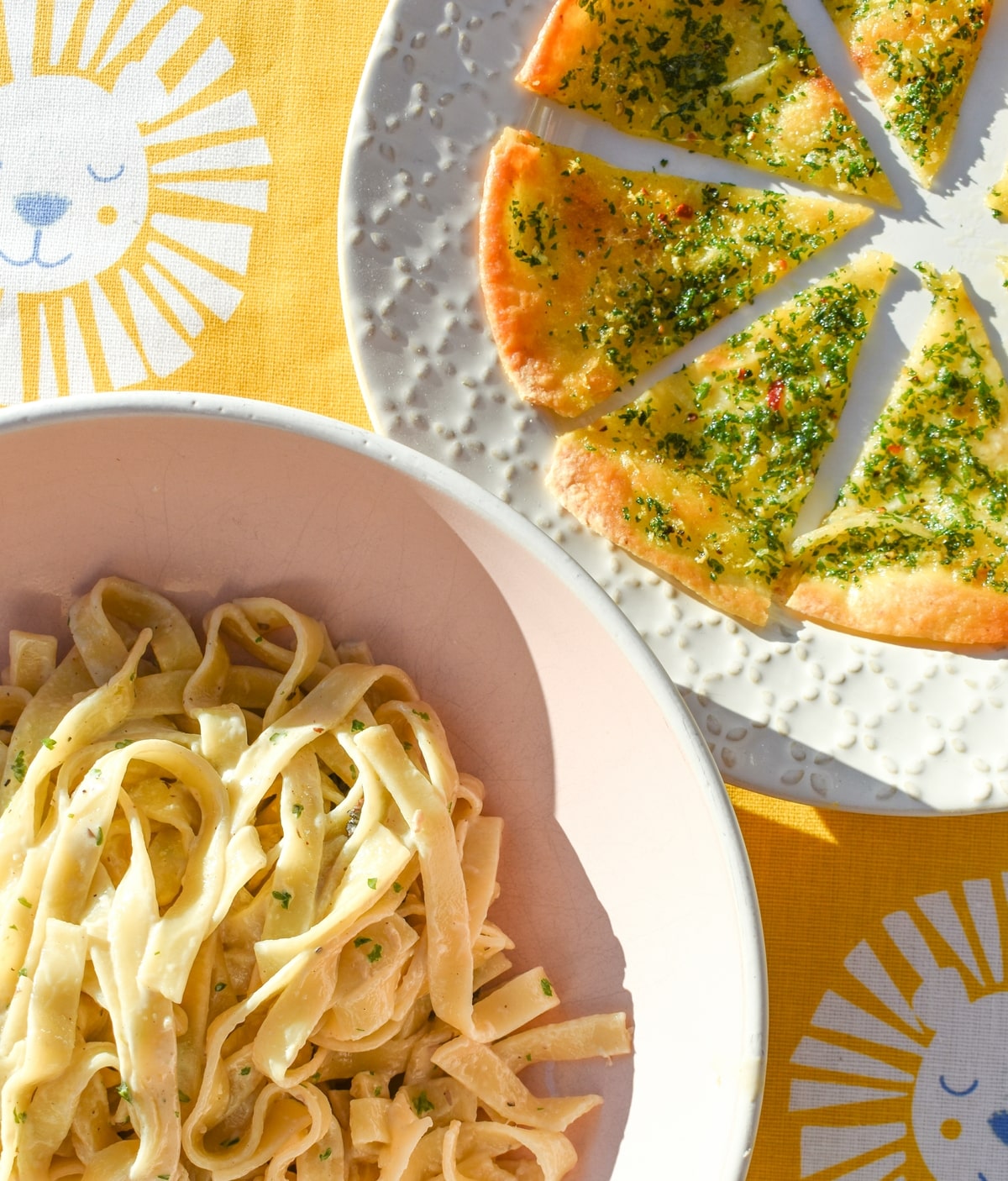 Vegan Air Fryer Garlic Bread