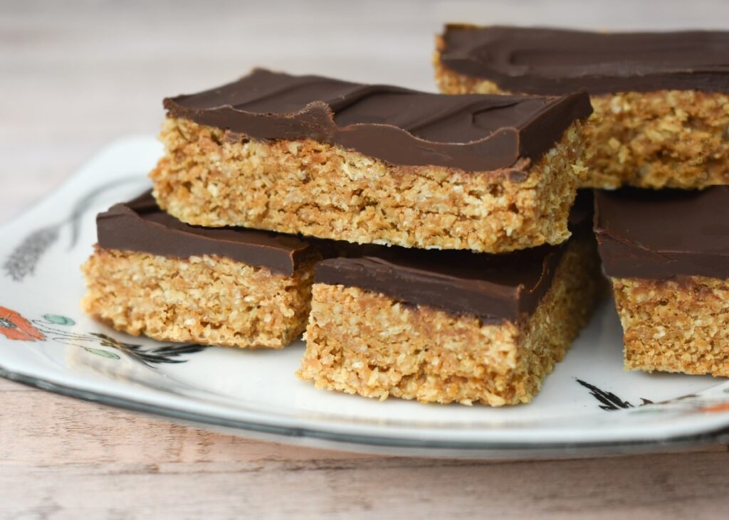 Biscoff oat bars cut into treat-sized biscuit fingers