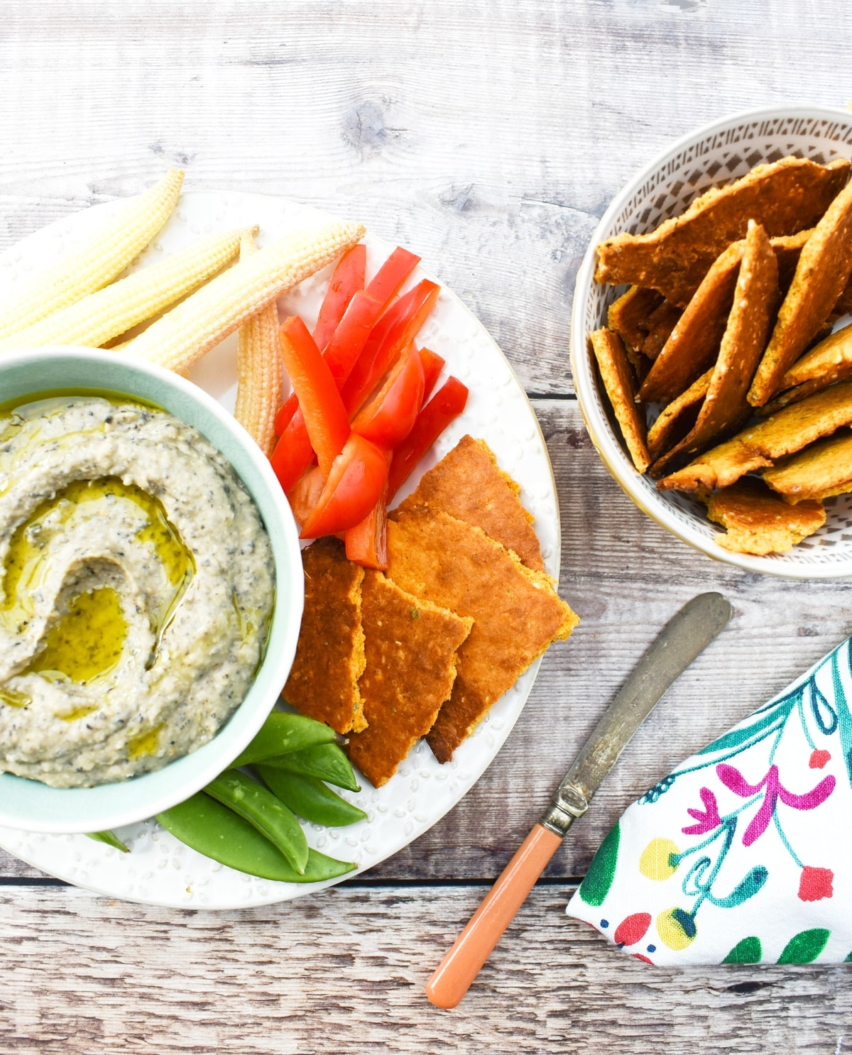 White Bean Vegan Pate with Black Olives (quick dip)