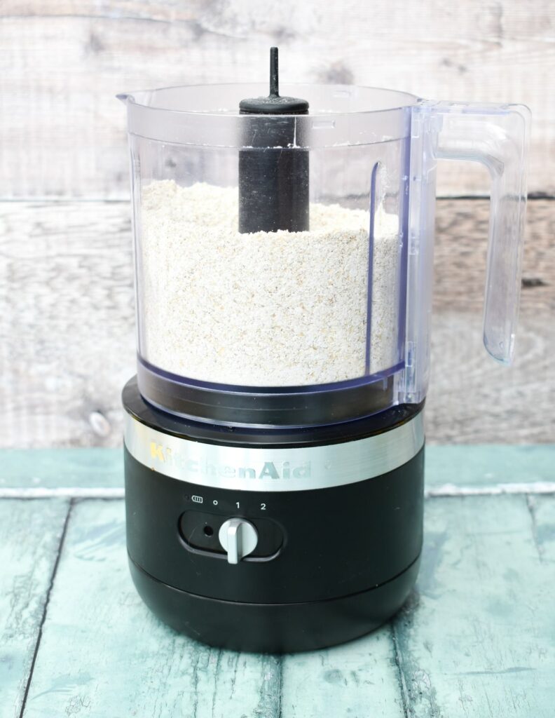 oats in blender