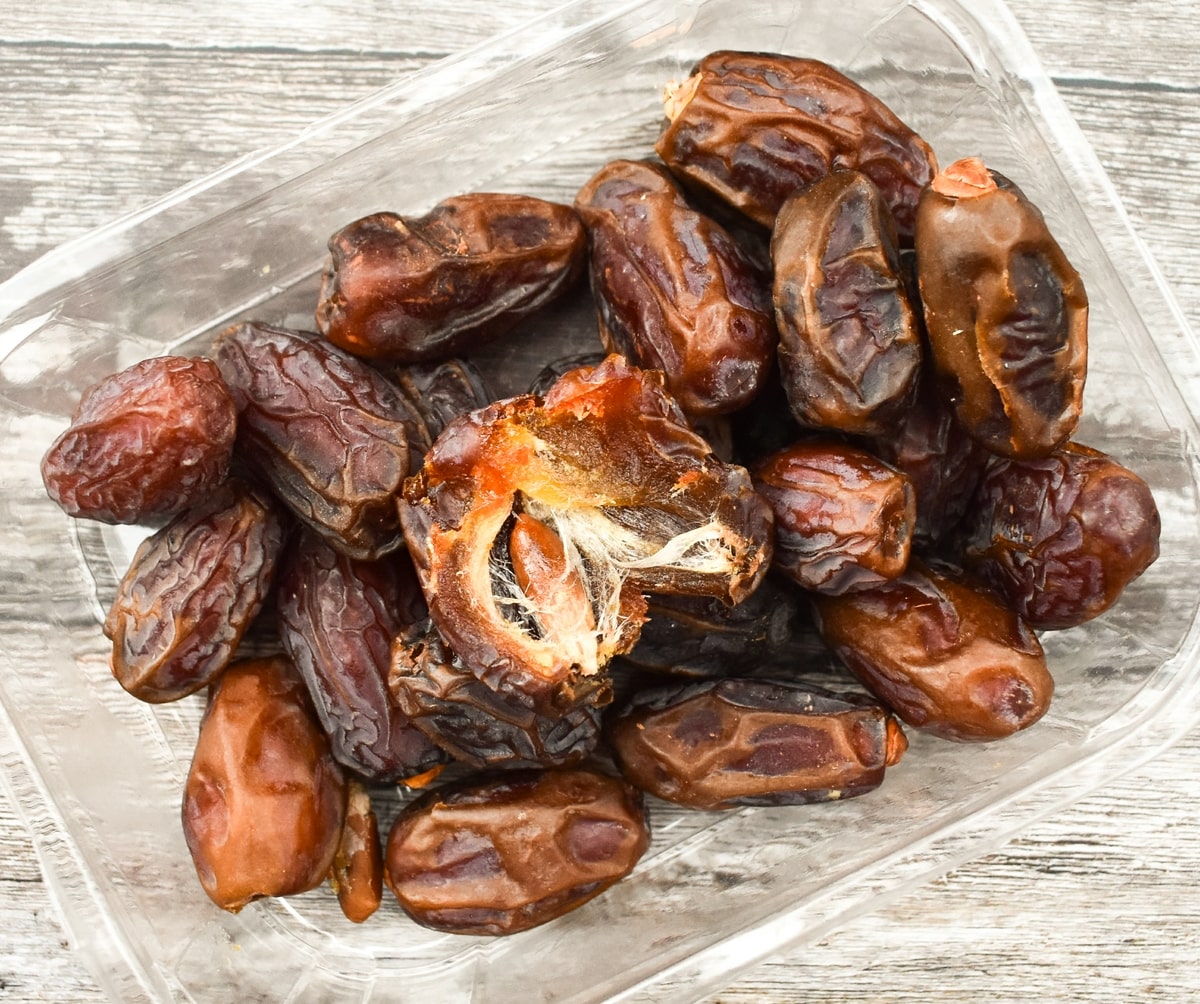 medjool dates in a tub.